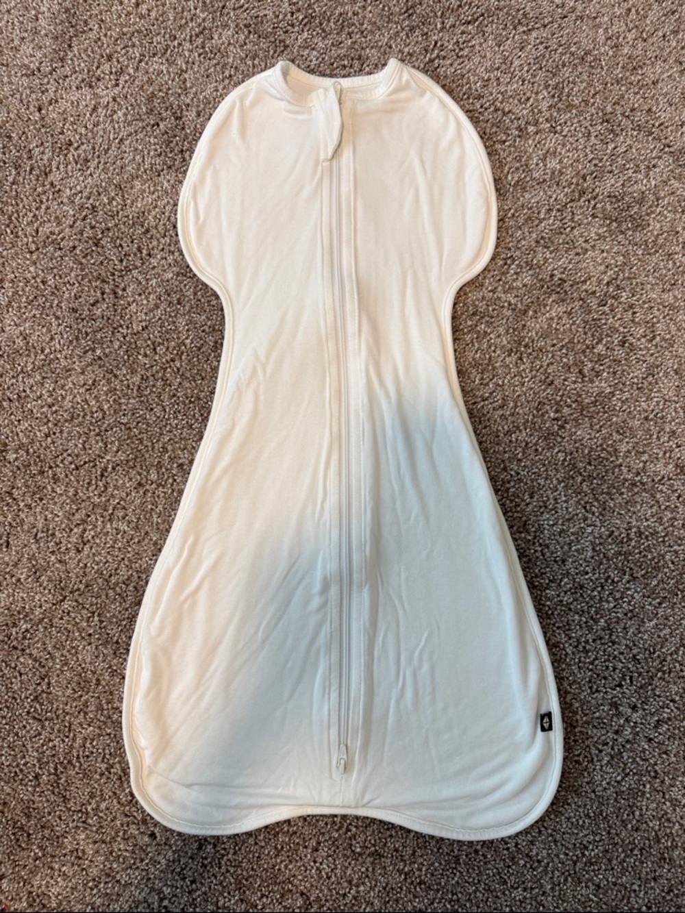 Kyte BABY White Infant Swaddle Sleep Sack